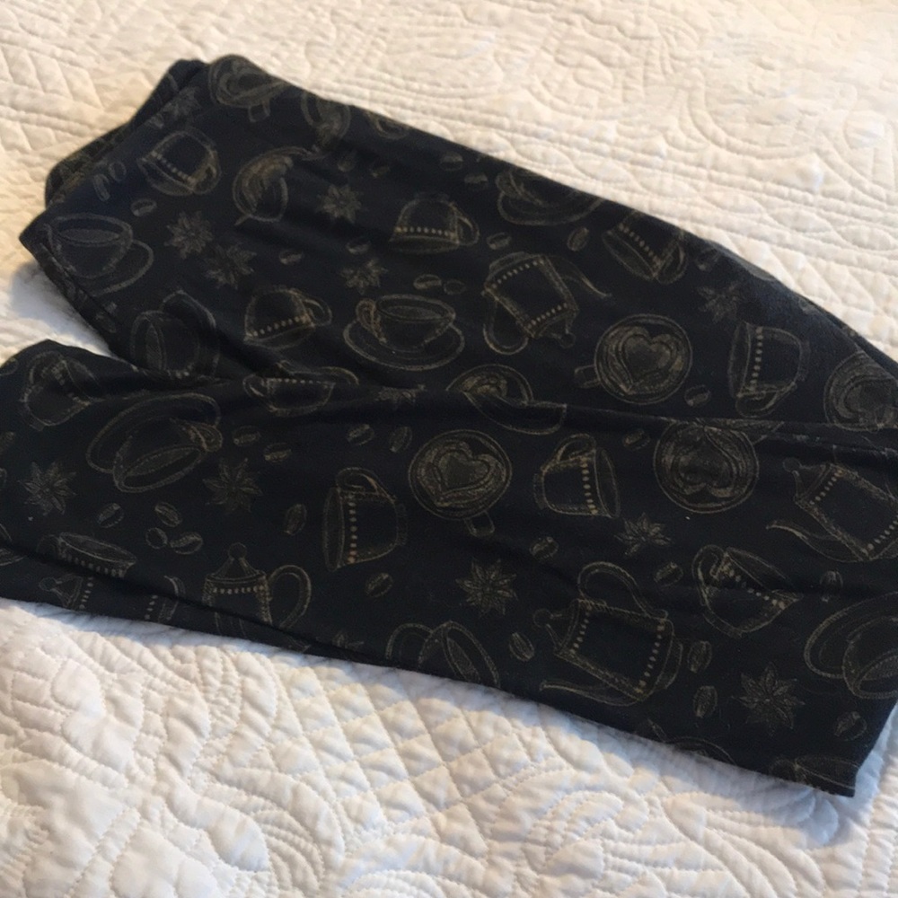 Lula roe leggings
